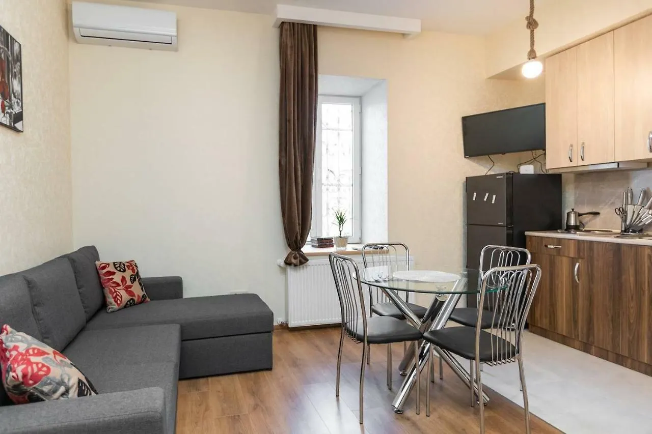 Wehost Stylish Apartment In Old Tbilisi